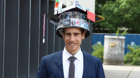 Zum Artikel "We congratulate Benedict Scheiner on his successful doctorate"